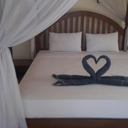 Warung Pantai Bungalows Amed  Exterior photo