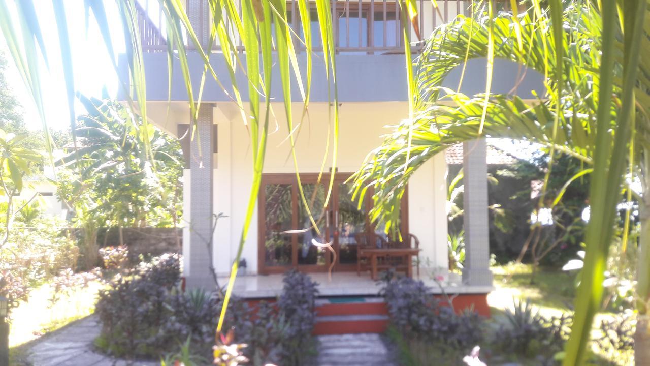 Warung Pantai Bungalows Amed  Exterior photo
