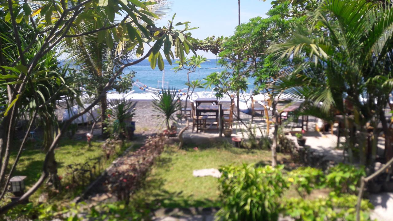 Warung Pantai Bungalows Amed  Exterior photo